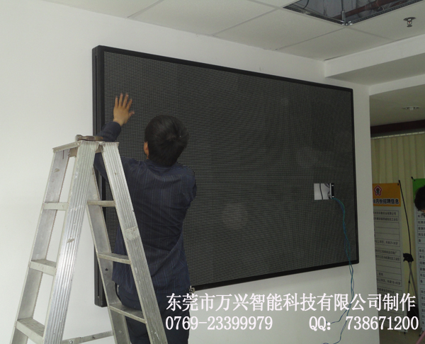 P7.62室內(nèi)表貼三合一